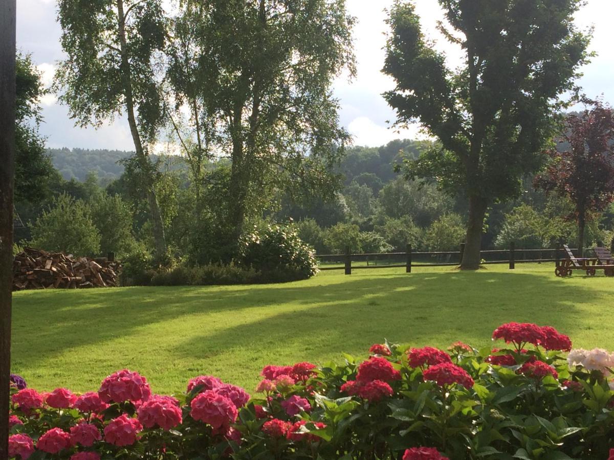 Le Grand Clos De Saint Martin Hotel Genneville Bagian luar foto