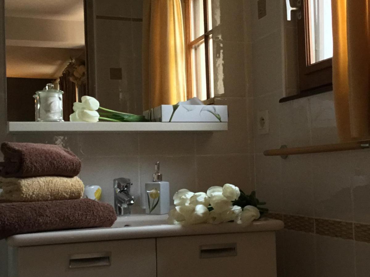 Le Grand Clos De Saint Martin Hotel Genneville Bagian luar foto